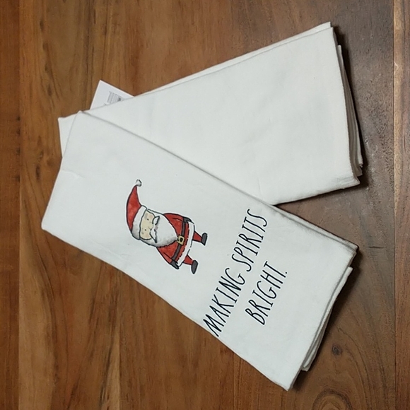 NWT🧑‍🎄Rae Dunn Christmas Kitchen Towels 2 pc MAKING SPIRITS BRIGHT - Picture 2 of 3